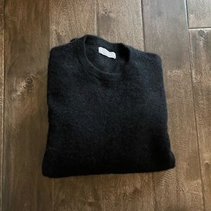 Everlane Black Cashmere Sweater